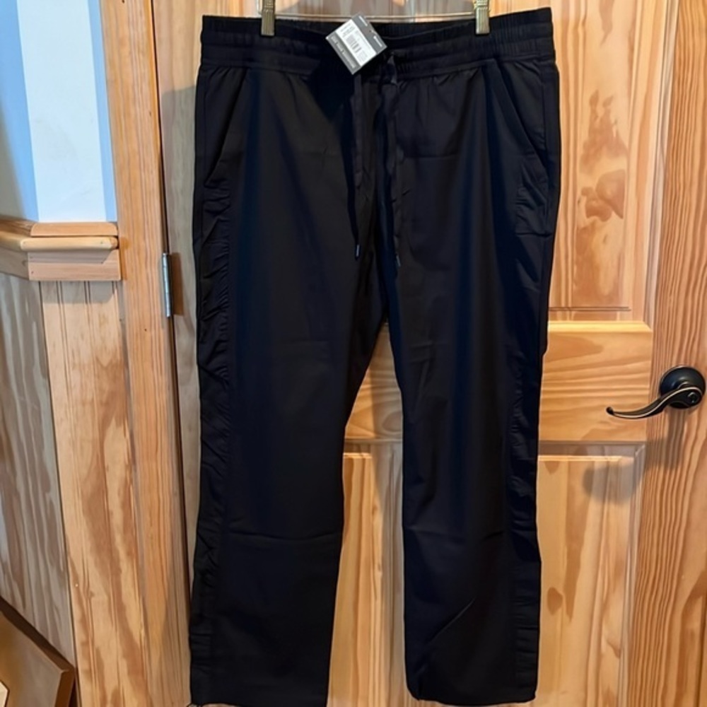 Eddie Bauer Pants L NWT